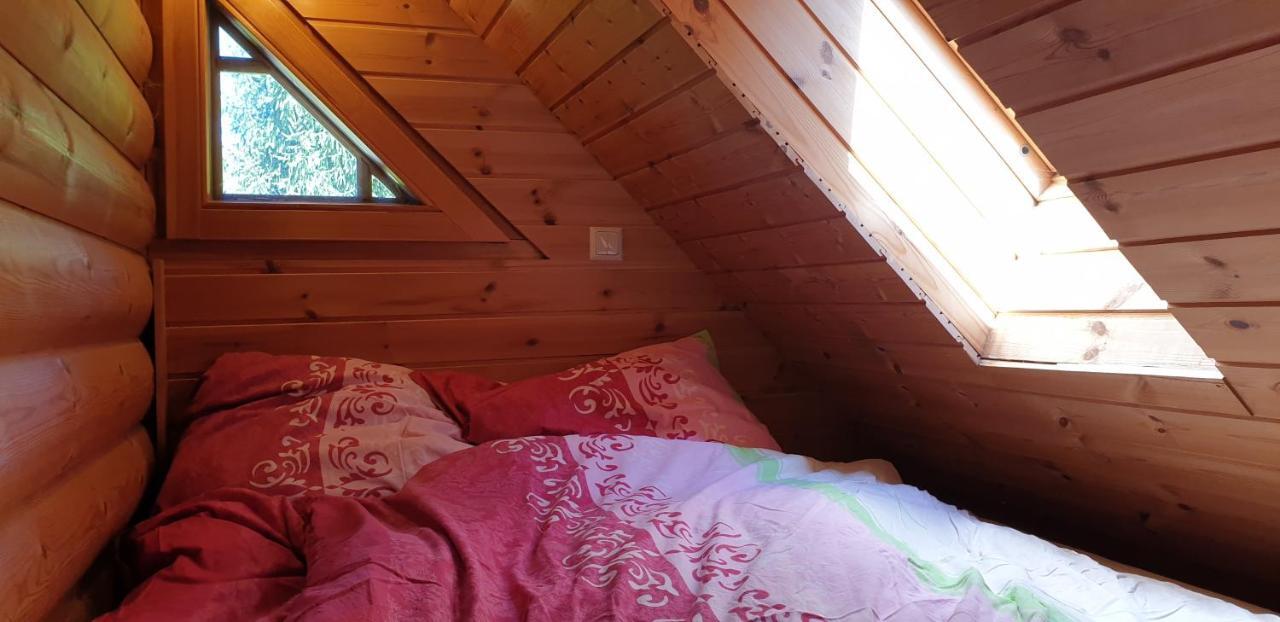 Cosy Spacious Wooden Chalet Na Hrib Stiska Vas Exterior foto
